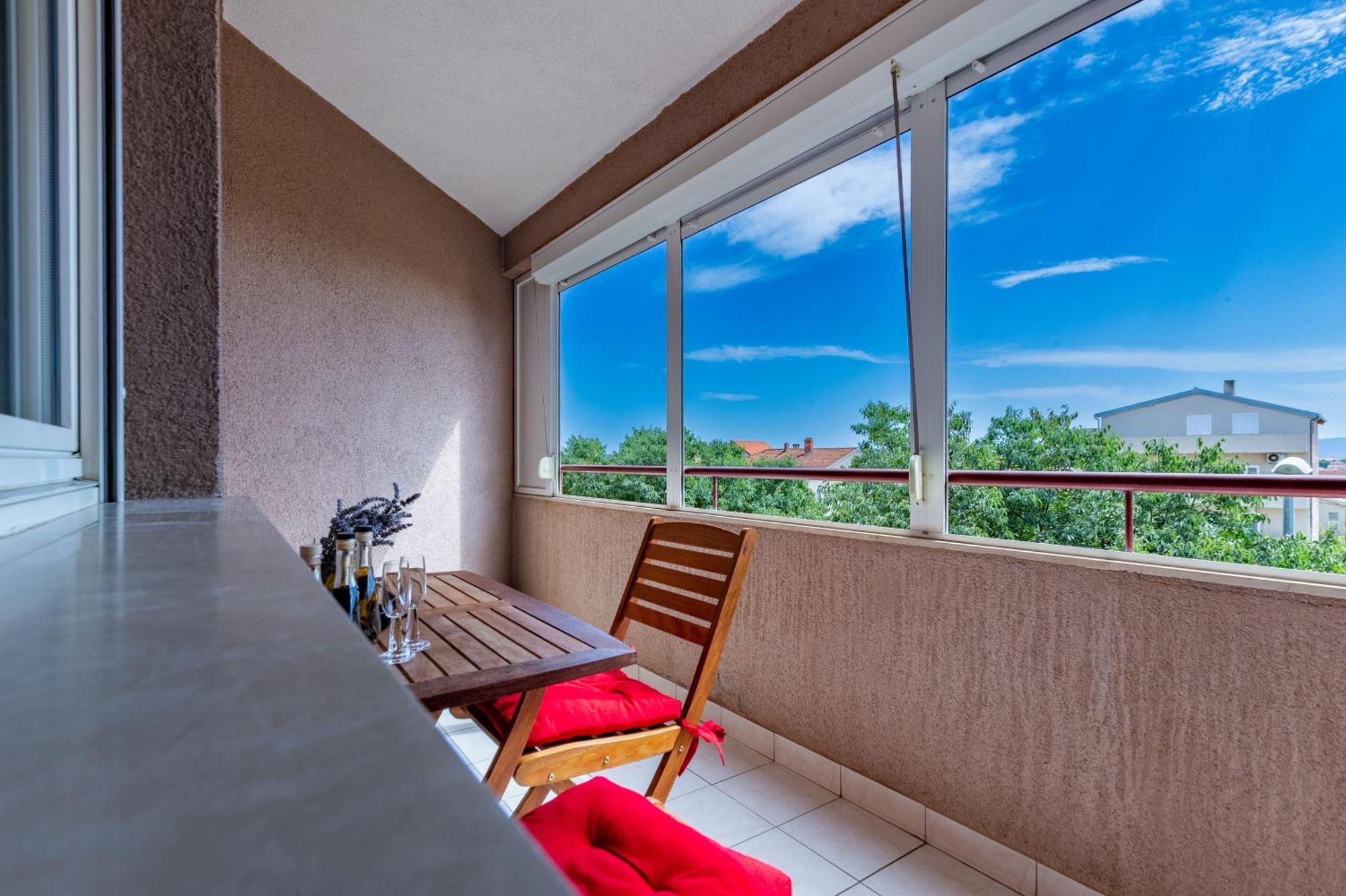 Appartement Dijana 1 Bdr With Balcony *