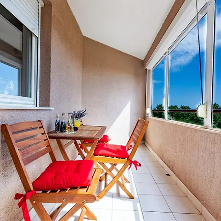 Dijana Apartment 1 Bdr With Balcony Zadar Buitenkant foto